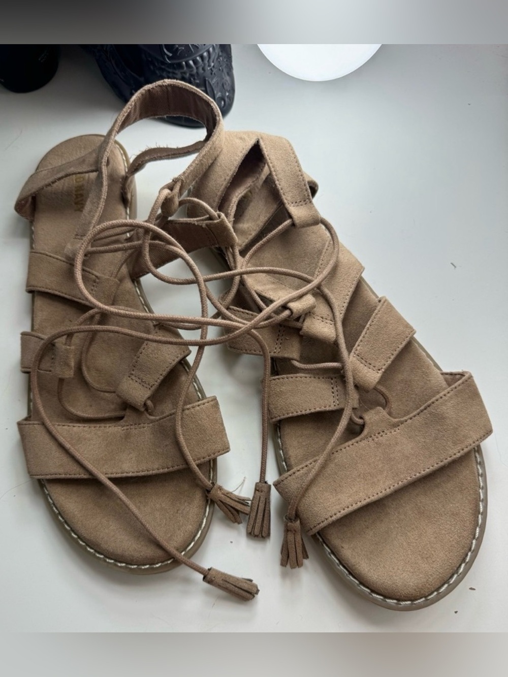 3/$15 Old Navy Faux Suede Lace Up Sandals Brown Size 10